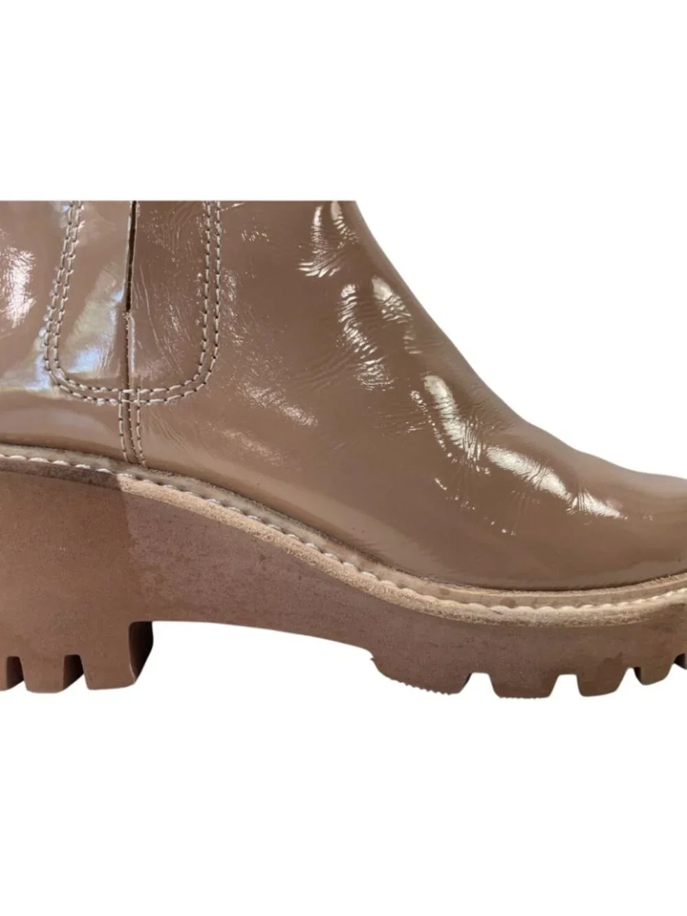 Dolce Vita Huey Chelsea Boots 7 Cafe Blush Tan Patent Leather Pull on Grunge